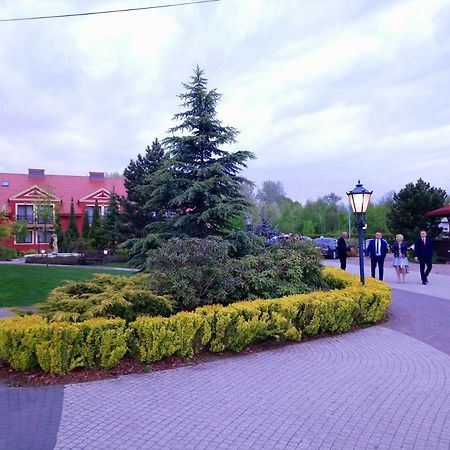 Hotel Milord Pułtusk Kültér fotó
