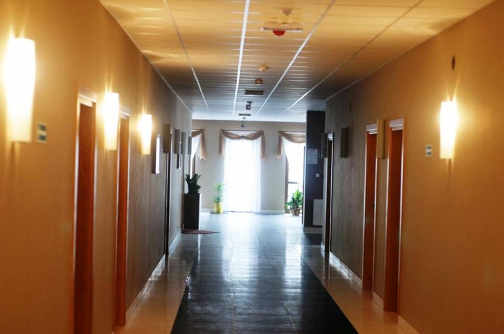 Hotel Milord Pułtusk Kültér fotó